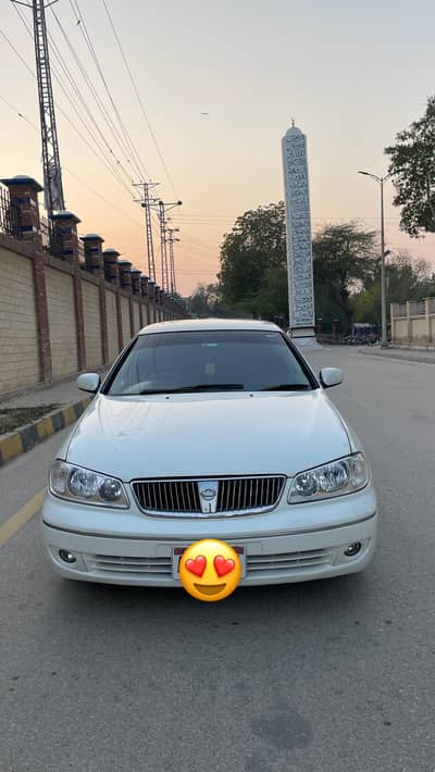 Nissan Sunny 2005