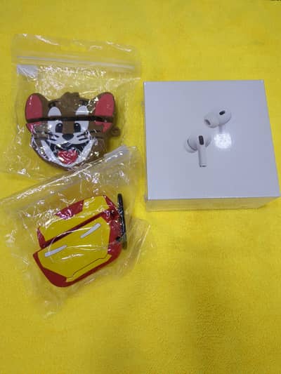 Airpods Pro 2 (Eid offer) buy 1 airpods get pouch free (seal pack)