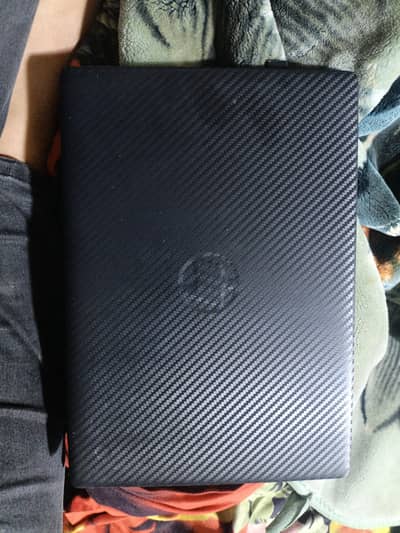 chromebook ha window 10 bi chal jati ha  or play store bi supposed ha