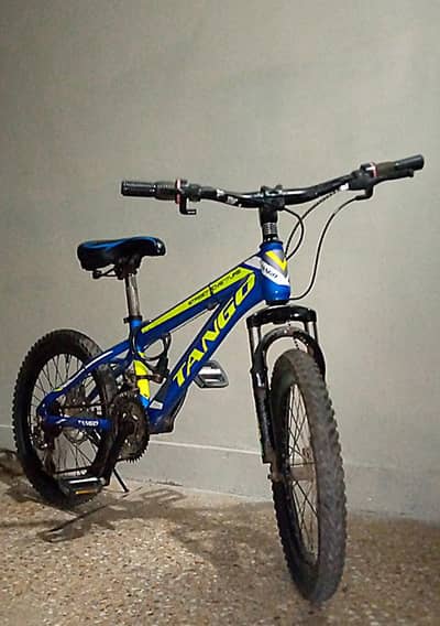 TANGO MTB imported bicycle 7 gears and jump