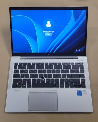 Hp Elitebook 840 g8 i5-11th Gen 256gb Nvme Sharp edges