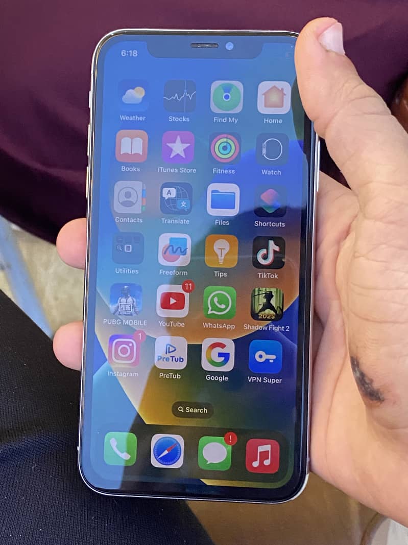 IPhone X 6