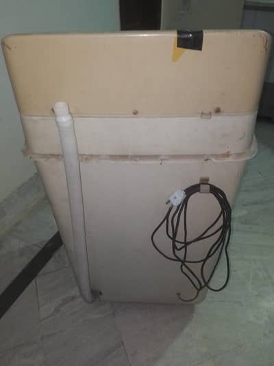 Running washing machine