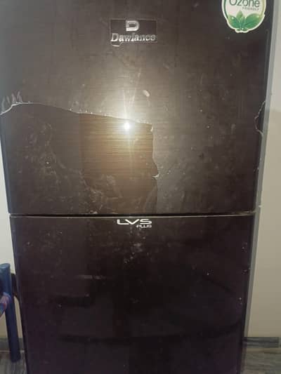 Good condition fridge with no scratches