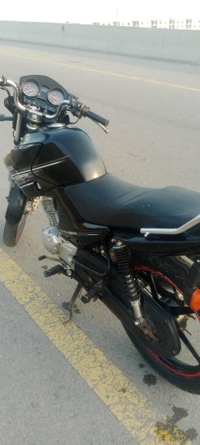 yamaha ybr125 black