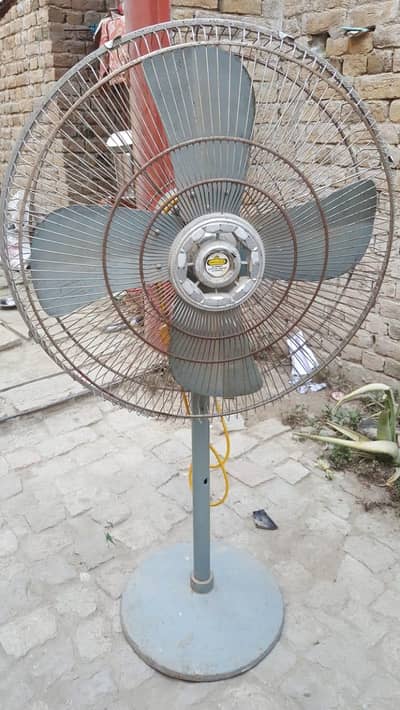 Supreme Asia Fan Nice Comdition