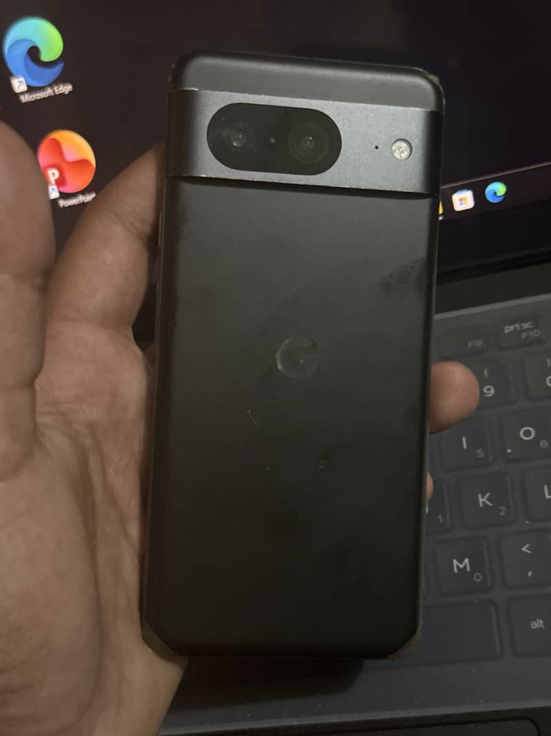 Google pixel 8 5