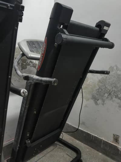 Slim Line Treadmill | | 2.25HP Motor | 110 Kg