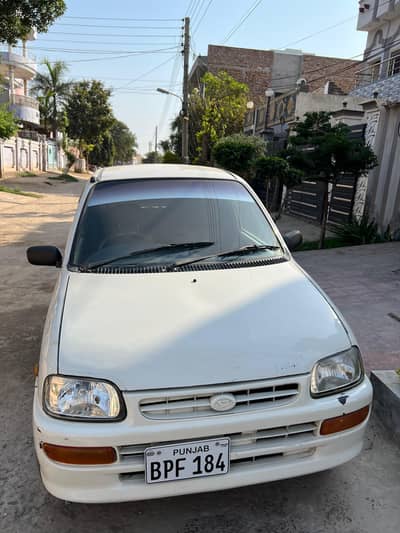 Daihatsu Cuore 2004
