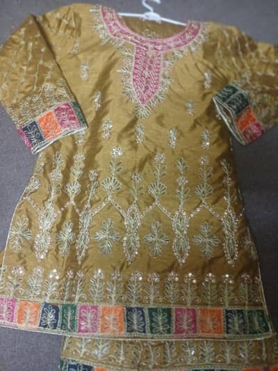 weddind dress for new condition only 2 hour use new styel