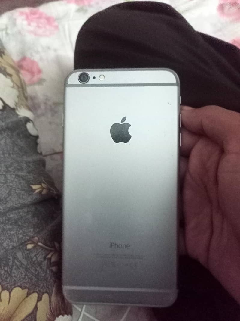 iPhone 6 Plus 0
