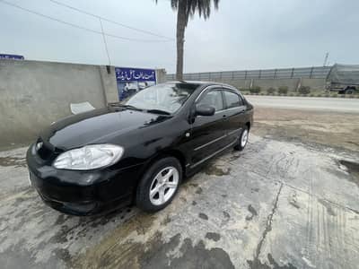 Toyota Corolla SE Saloon