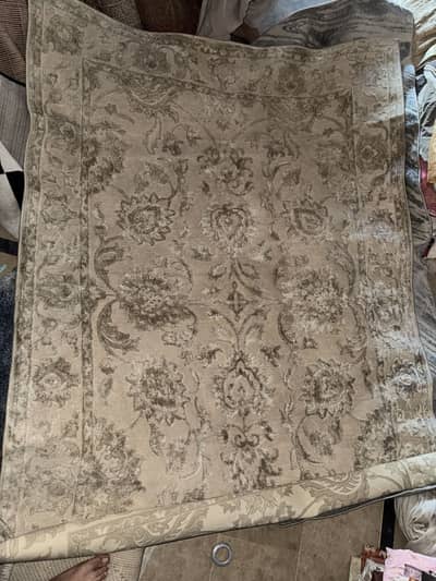 Living Room Rug selling in best price