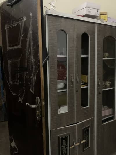 Anyone who bought this furniture