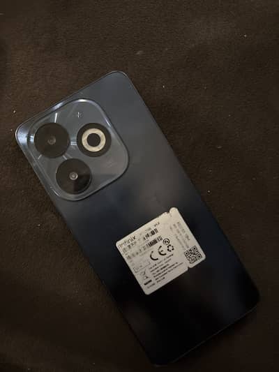 Infinix Smart 8 Pro 128GB 4Gb ram