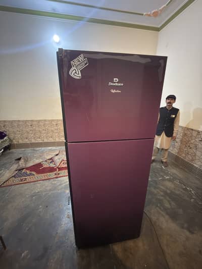 Dawlance Refrigerator Large size