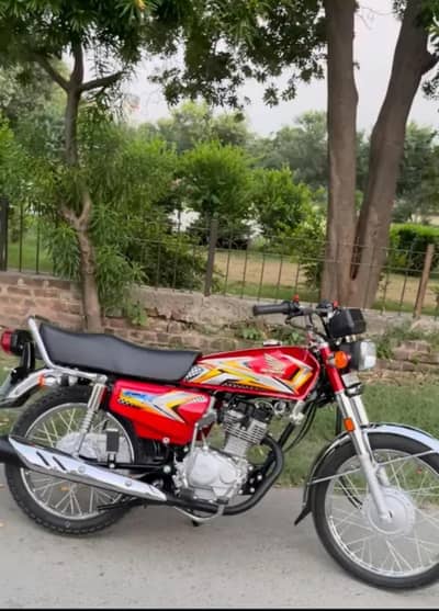 Honda 125 like a New office used