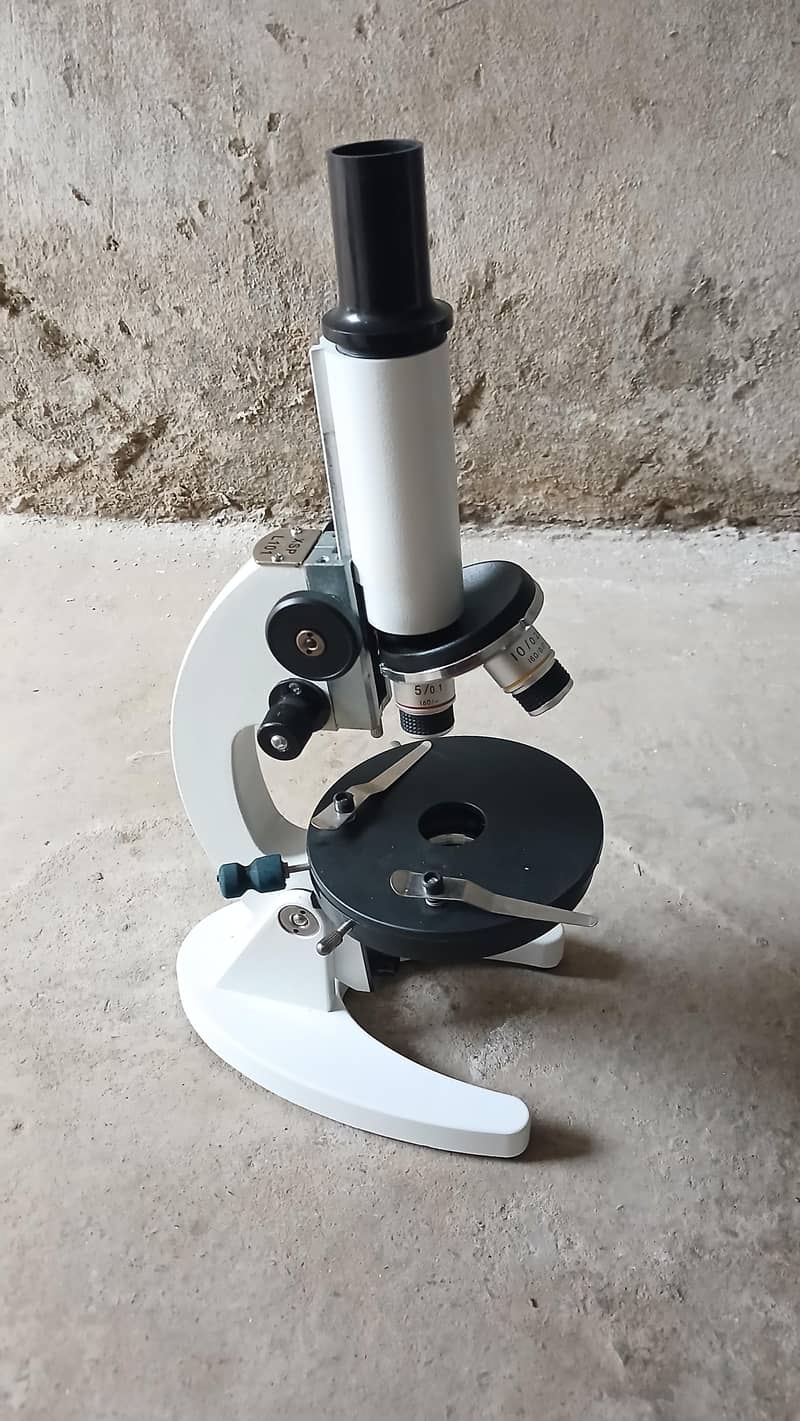 microscope 1