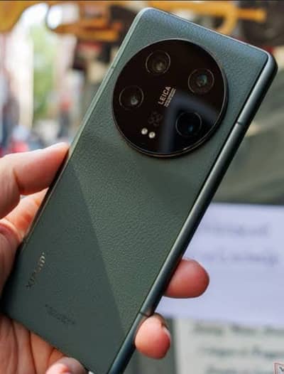 Only serious buys can talk