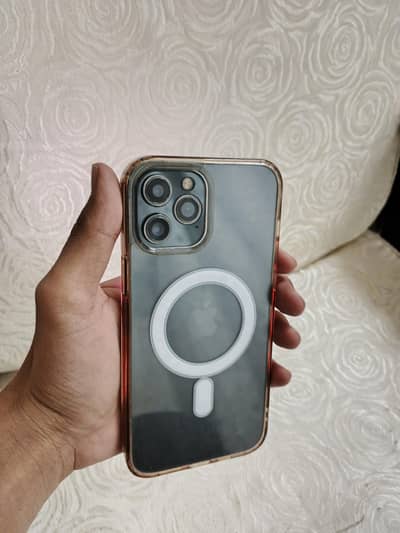 Iphone 12 pro max Non Pta { Read description {