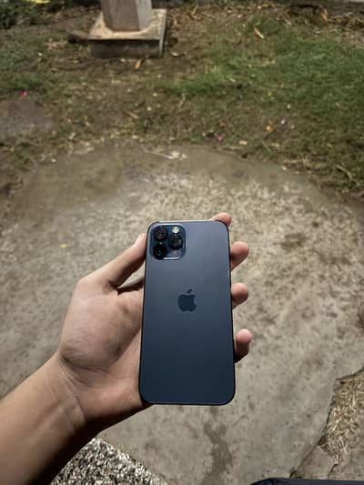 iPhone 12 pro Factory unlock