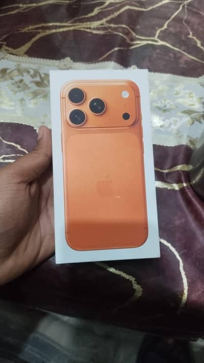 new phone box pack ha sudia se ky k aay ho mai box b open nh kiye hain