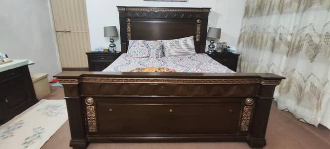 best wooden bed, side tables and dressing table