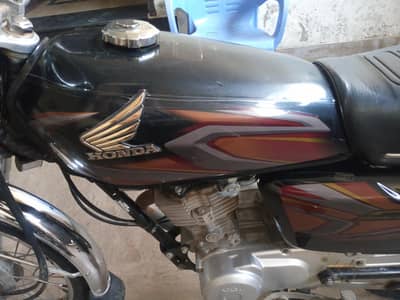 Honda 125 for sale at very reasonable price