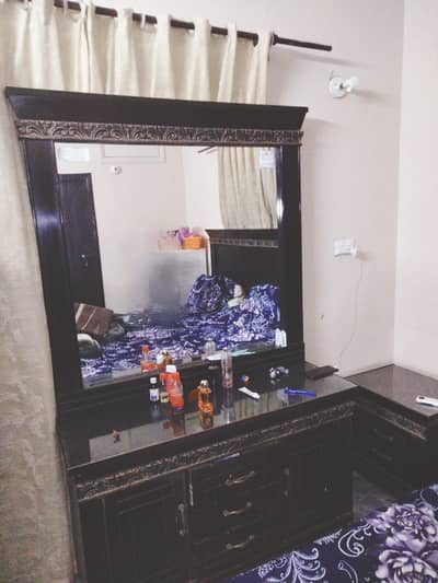 Dressing Table for sale