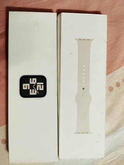 Apple watch SE (2nd gen) 40 mm Starlight