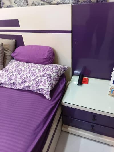 Home Furniture Bed Side Dressing and Kabard