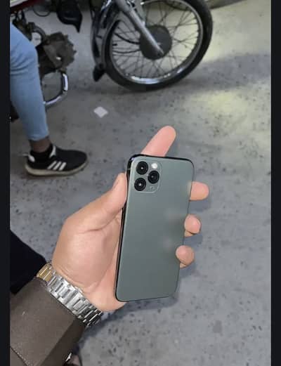 iphone 11 pro 256gb factory unlock only exchange with iphone