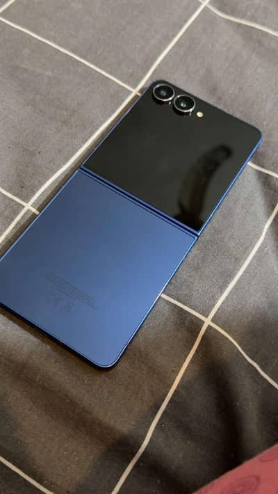 colour blue brand new condition
