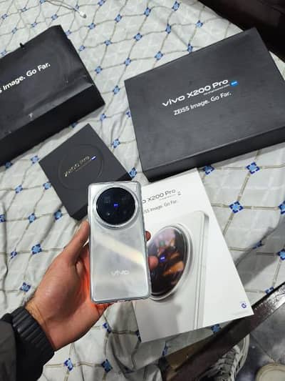 vivo x 200pro 256 gb Complete Box condition 10 10