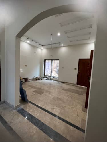 A BEAUTIFUL HOUSE FOR SALE DEPENDS ON THREE MERLA DOUBLE STOREY NEAR TO RIZWAM GARDEN