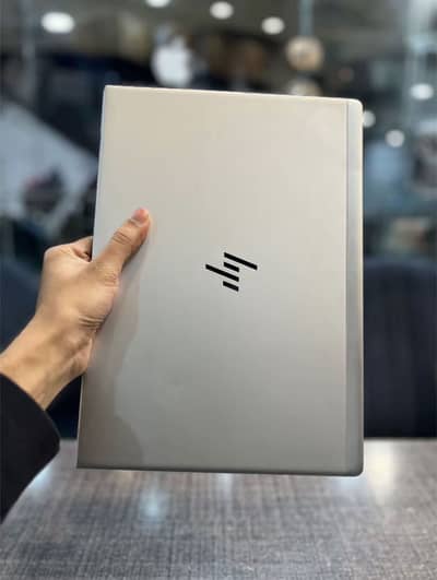 HP EliteBook 840 G6 | Touch Screen | Core i5 8th Gen 8GB RAM 512GB SSD