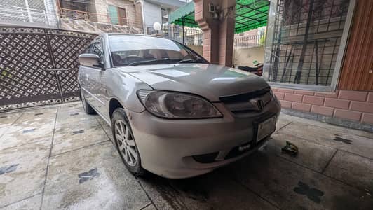 Honda Civic (Powerful & Smooth Engine)