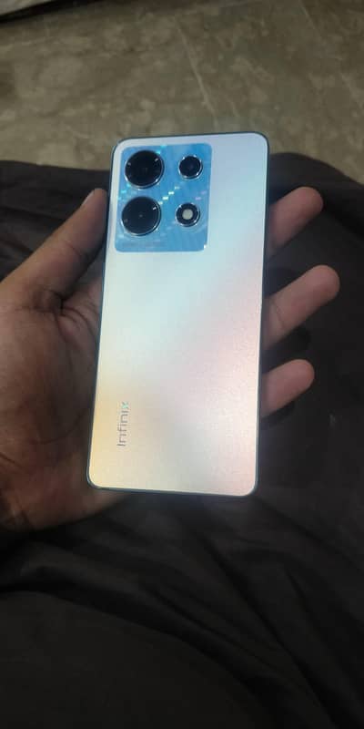Infinix note 30