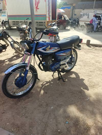 honda 125  15 modil  watsup namber 034534546 14