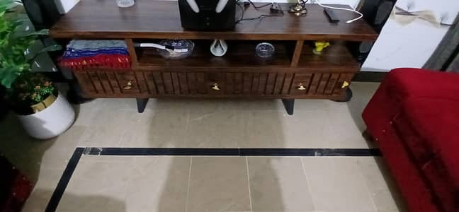 Console table Beand new condition