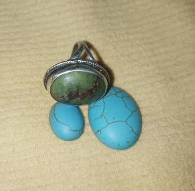 Hussaini Feroza in Chandi ring, Shajri Feroza