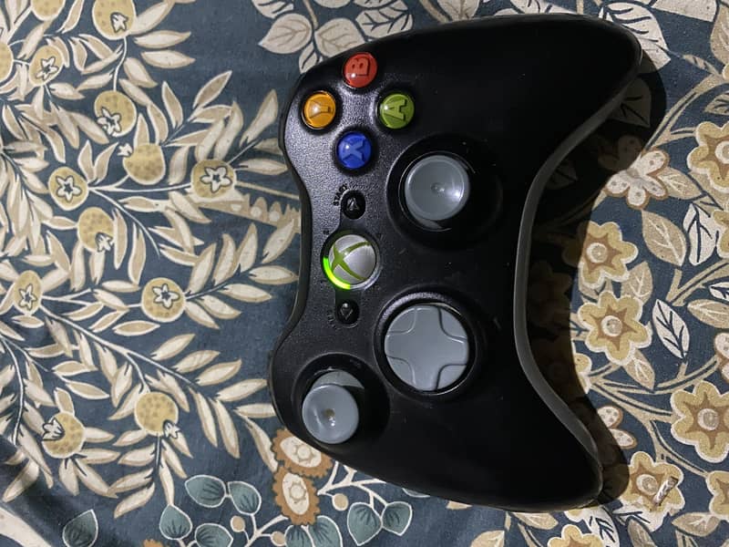xbox 360 wire less controller 0