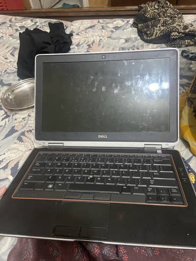 I mselling my dell lattitude laptop  8 gb ram core i 7