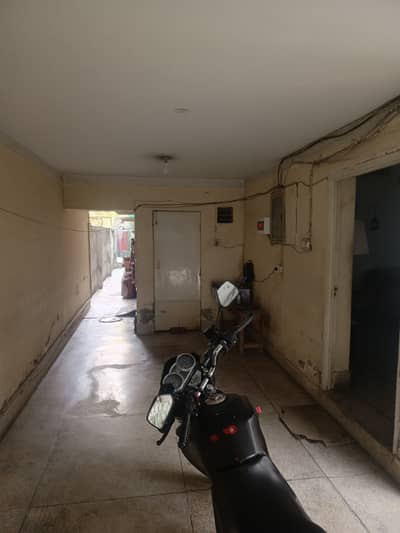 Prime Location Old Single Story House on 30' Road for SALE