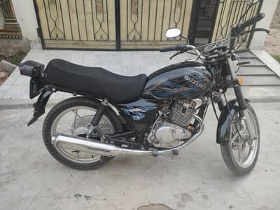 Suzuki GS 150 SE