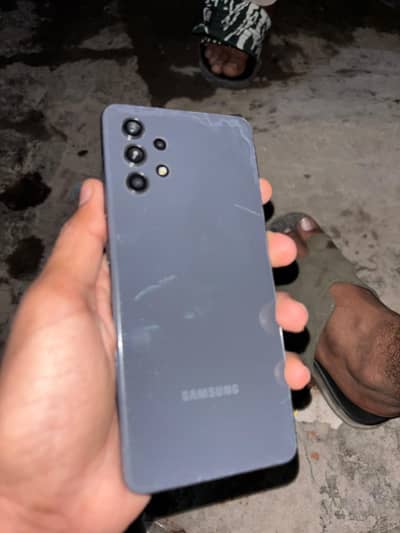 SAMSUNG A32