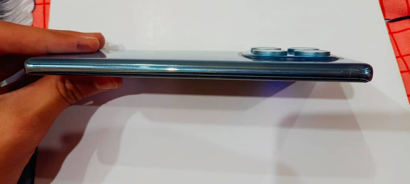 READMI NOTE 14 PRO 4