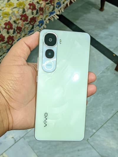 Vivo Y400 6 month warranty Available Complete Box