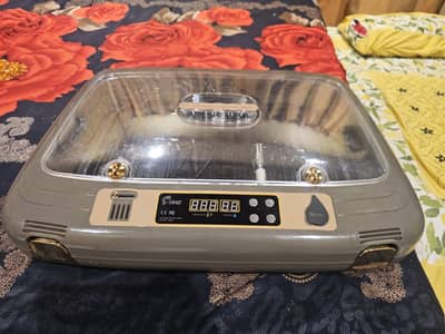 HHD Queen Full Automatic Incubator Parrots | Hens | Ducks | Quail