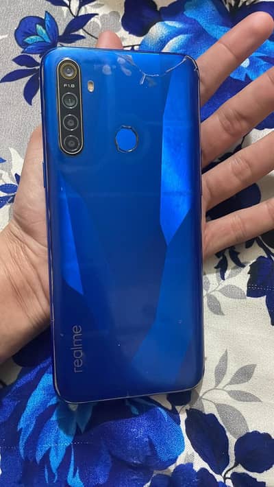 realme 5